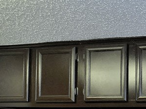Huntington Glen Apartments Bedford Interior with Hardwood Style Flooring